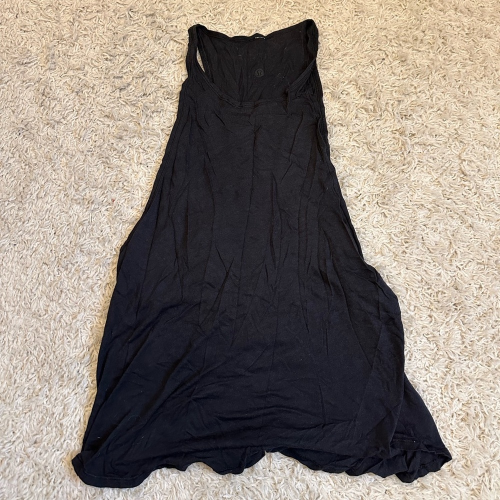 Lululemon tank